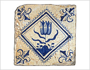 Tile with Cobalt-Blue Design of Tulip in Diamond
