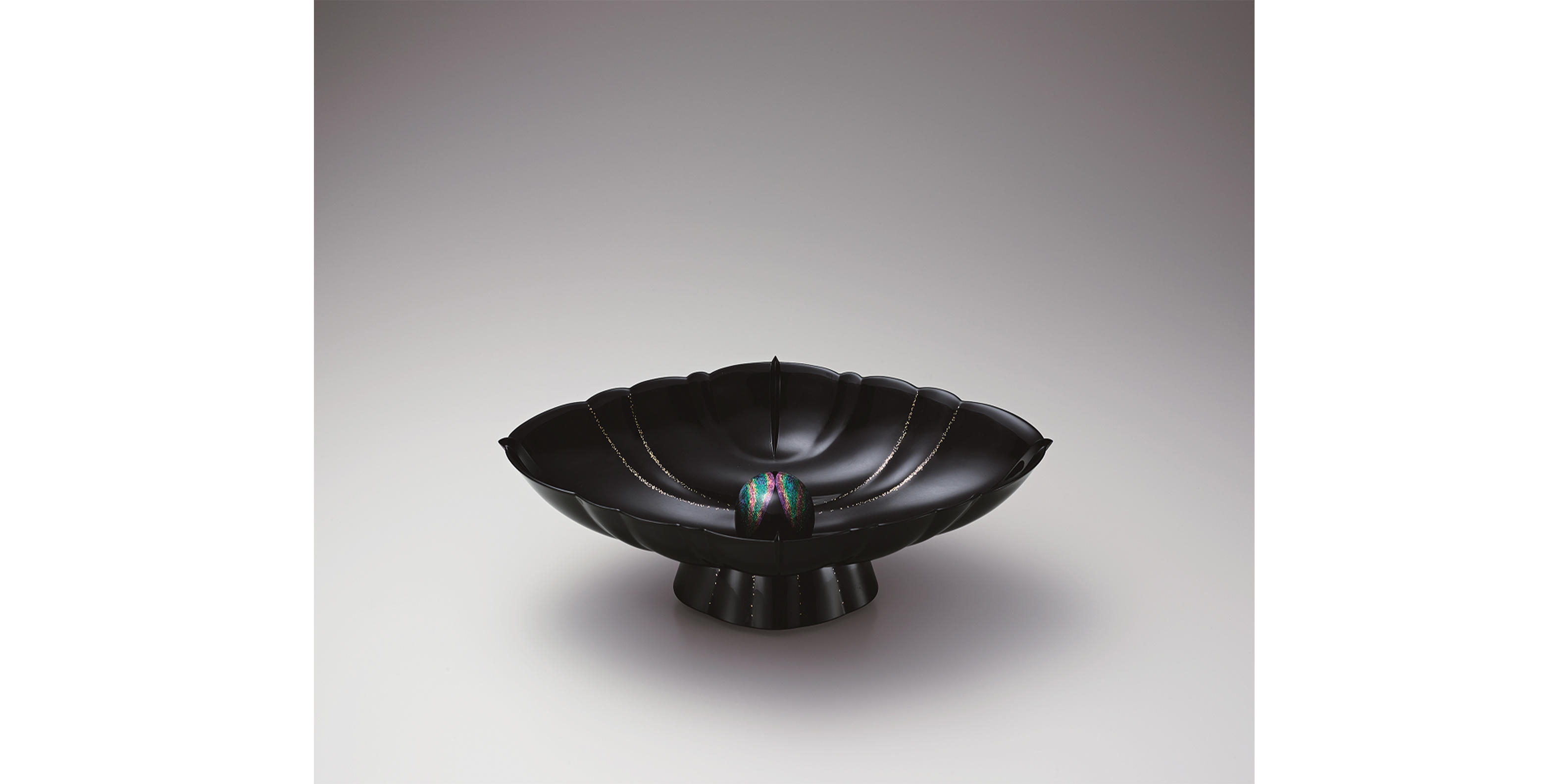 TAGUCHI Yoshiaki, Urushi work, b.1958, Tokyo