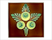 草花文レリーフ・タイル