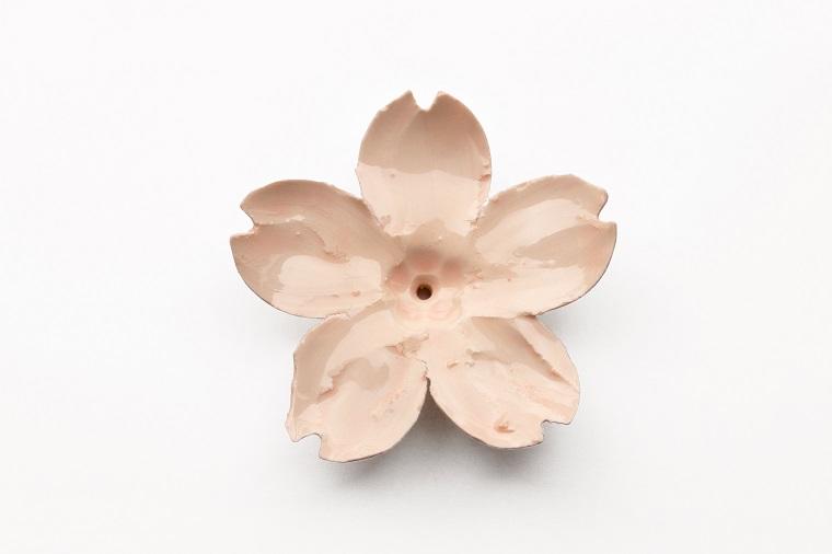 東京2020パラリンピック聖火セレブレーション「桜の集火台」 桜の花びらを模したやきもの
