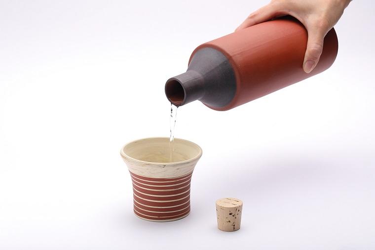 常滑焼 焼締めボトル （カラー：朱泥）