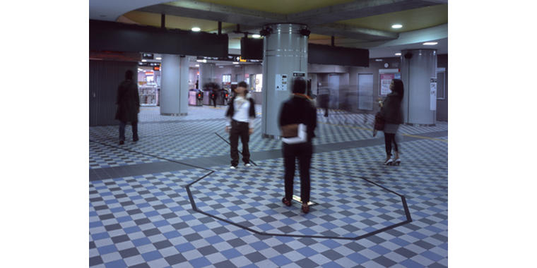 「八水響」  多摩川アートラインプロジェクトアートラインウィーク2007  2007.11.03〜11.11 東急多摩川線「多摩川駅」構内