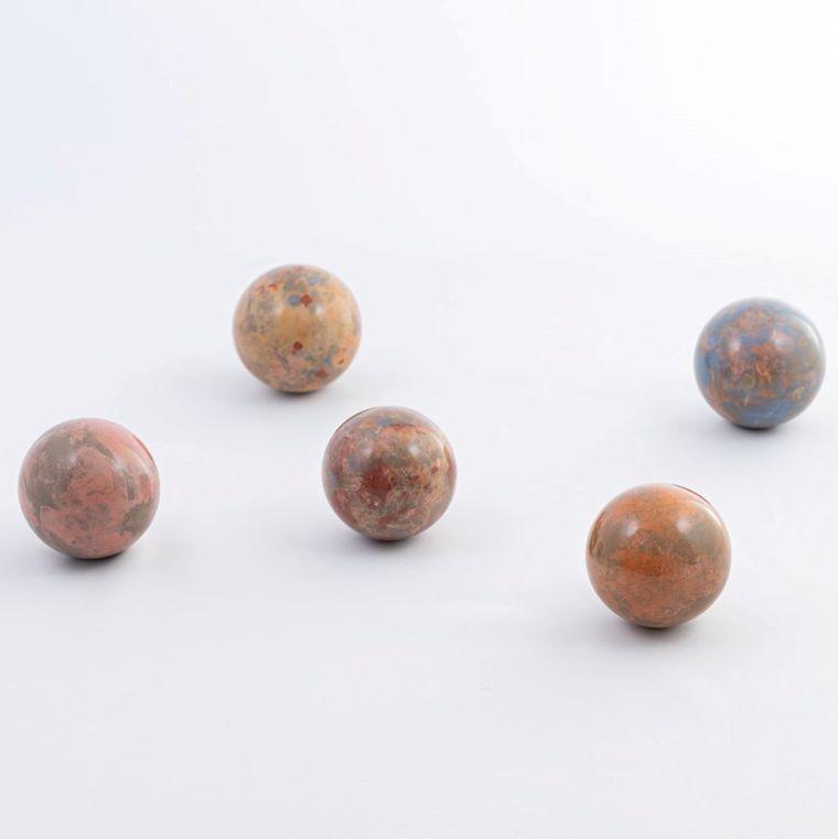 光るどろだんごづくり<br> 春のテーマ「春茜(はるあかね)」
